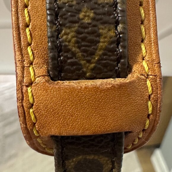 Louis Vuitton Danube Monogram Crossbody Handbag SL1919 Authentic COA Included - Picture 5 of 16